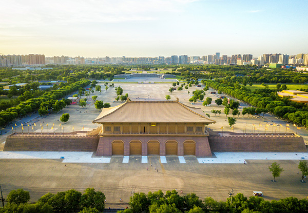 【西安旅游双飞五日】兵马俑+华山+明城墙+袁家村+大明宫尊享陕西